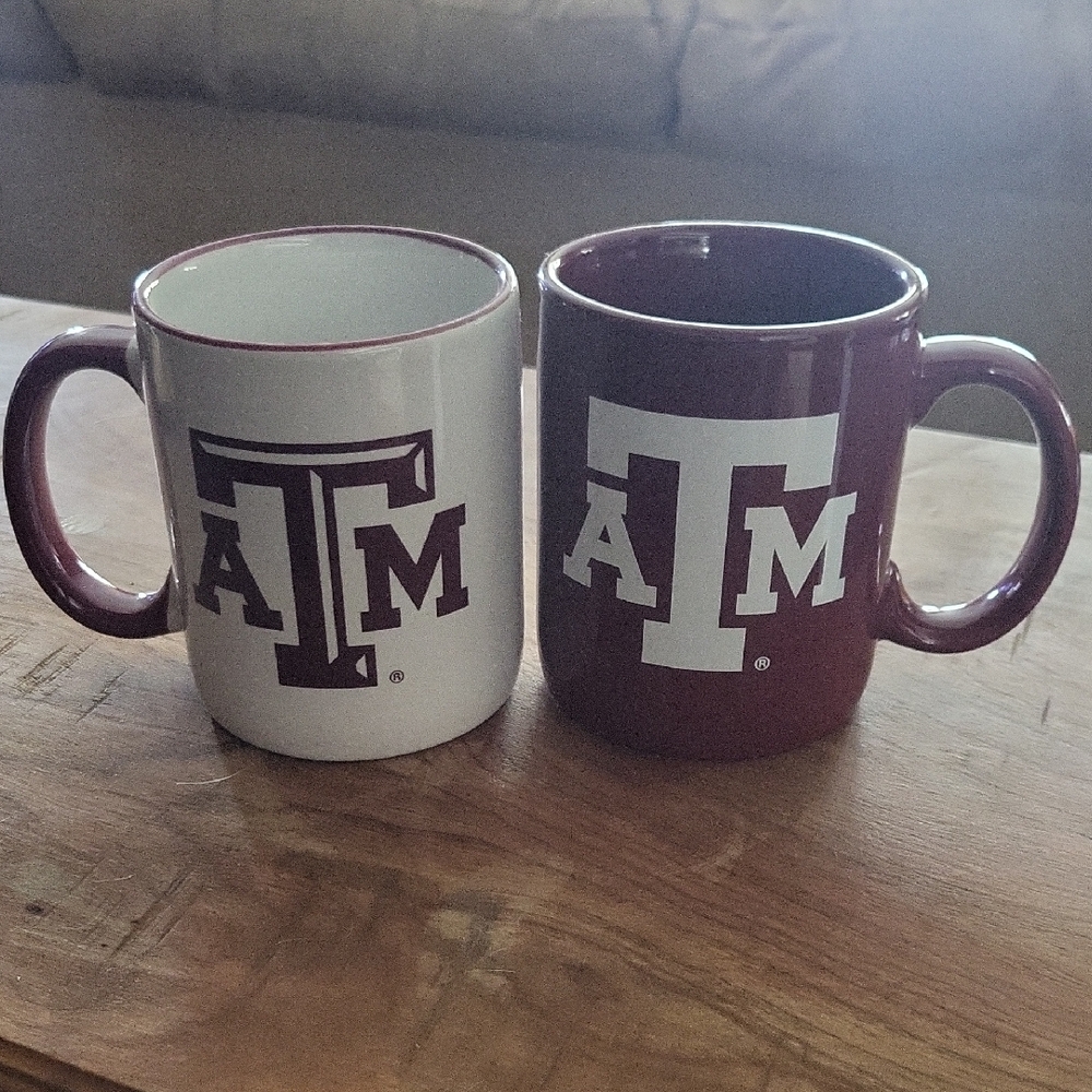 Texas A&M Maroon and White Mug Set